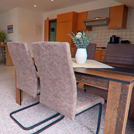 Appartementhaus Nicole, Апартаменты Цинновиц